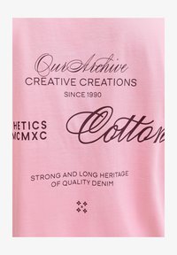 Unausgewählt, prism pink