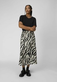 Object MIDI PRINT - Falda acampanada - sandshell
