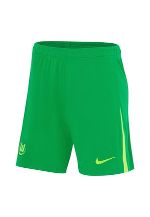 Grüne Sportshorts aus leichtem Material, mit einem seitlichen gelben Streifen, einem Logo auf dem linken Bein und einem elastischen Bund.