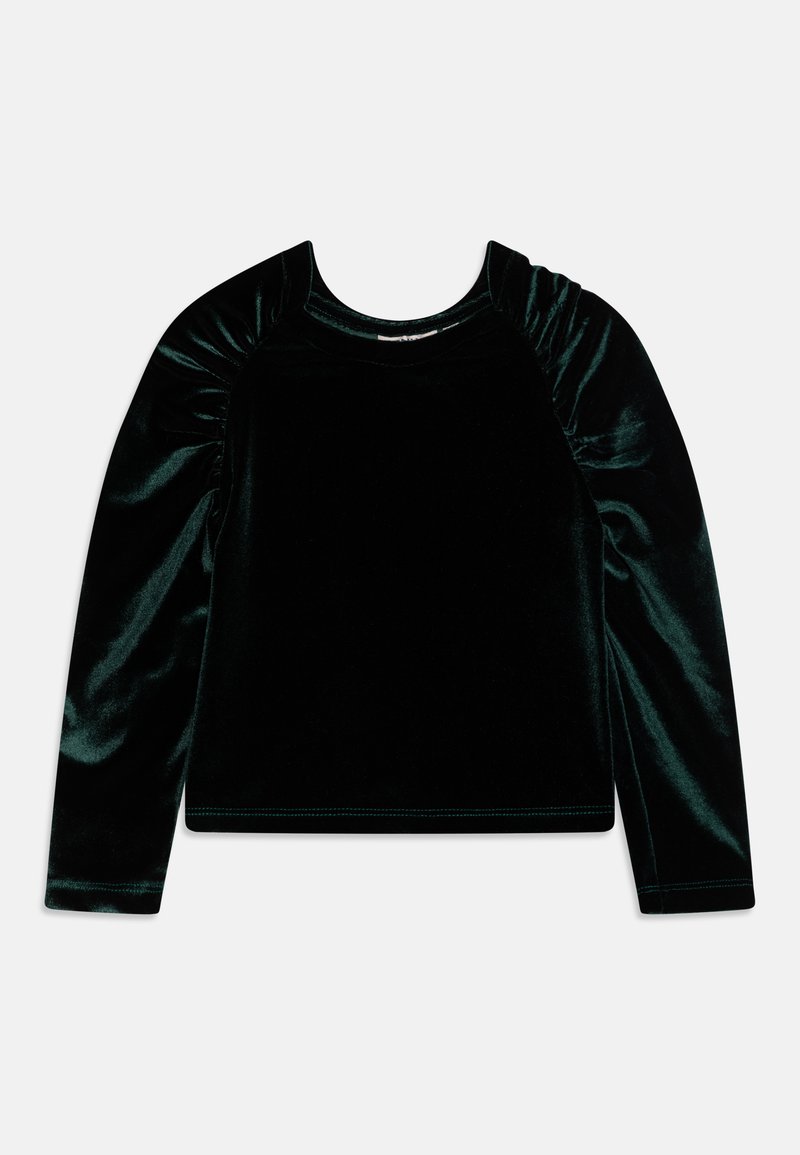 Top lung din catifea neagră cu mâneci lungi, guler rotund și accente pliate pe umeri, având o textură moale și un design ajustat.