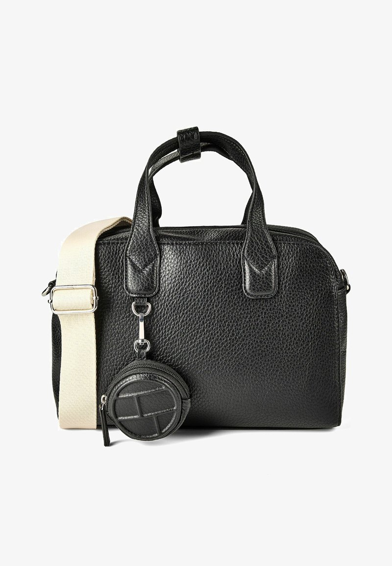 Schwarze Handtasche aus strukturiertem Leder mit kurzen Griffen, einem abnehmbaren, breiten, beigen Schulterriemen und einer runden, vorderen Reißverschlusstasche.