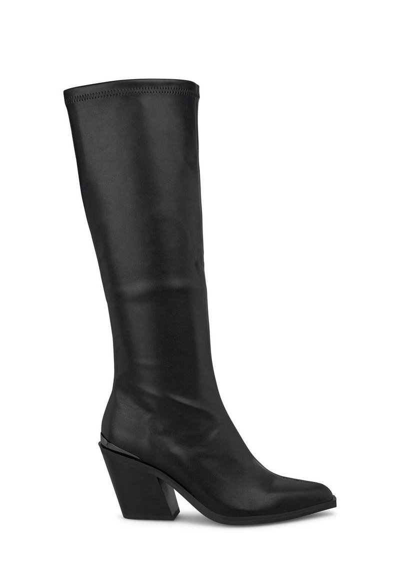 Bota negra hasta la rodilla hecha de material suave, con punta afilada y tacón grueso que presenta una forma geométrica distintiva. Sin patrones visibles.