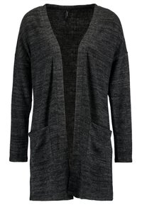 Grå kofta i mjuk stickad tyg, med V-urringning, öppen framsida och två framfickor. Långa ärmar och texturerad mönster.