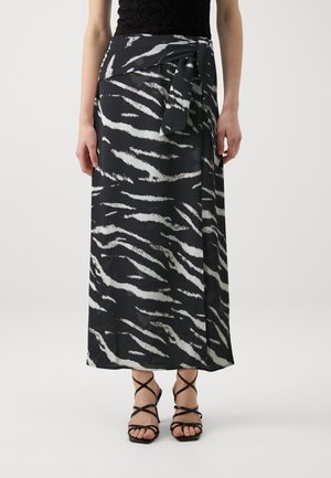 ONLY ONLNOVA LIFE LUX STARLEY LONG SKIRT  - Gonna lunga - black