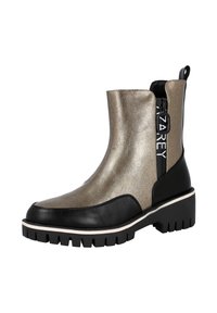 Botín de tobillo metálico en dorado y negro con un acabado texturizado, cremallera lateral y suela negra gruesa con ranuras para tracción.