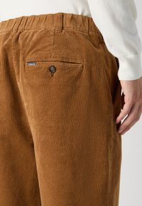 Barbour STRETCH - Pantalon classique - dark honey