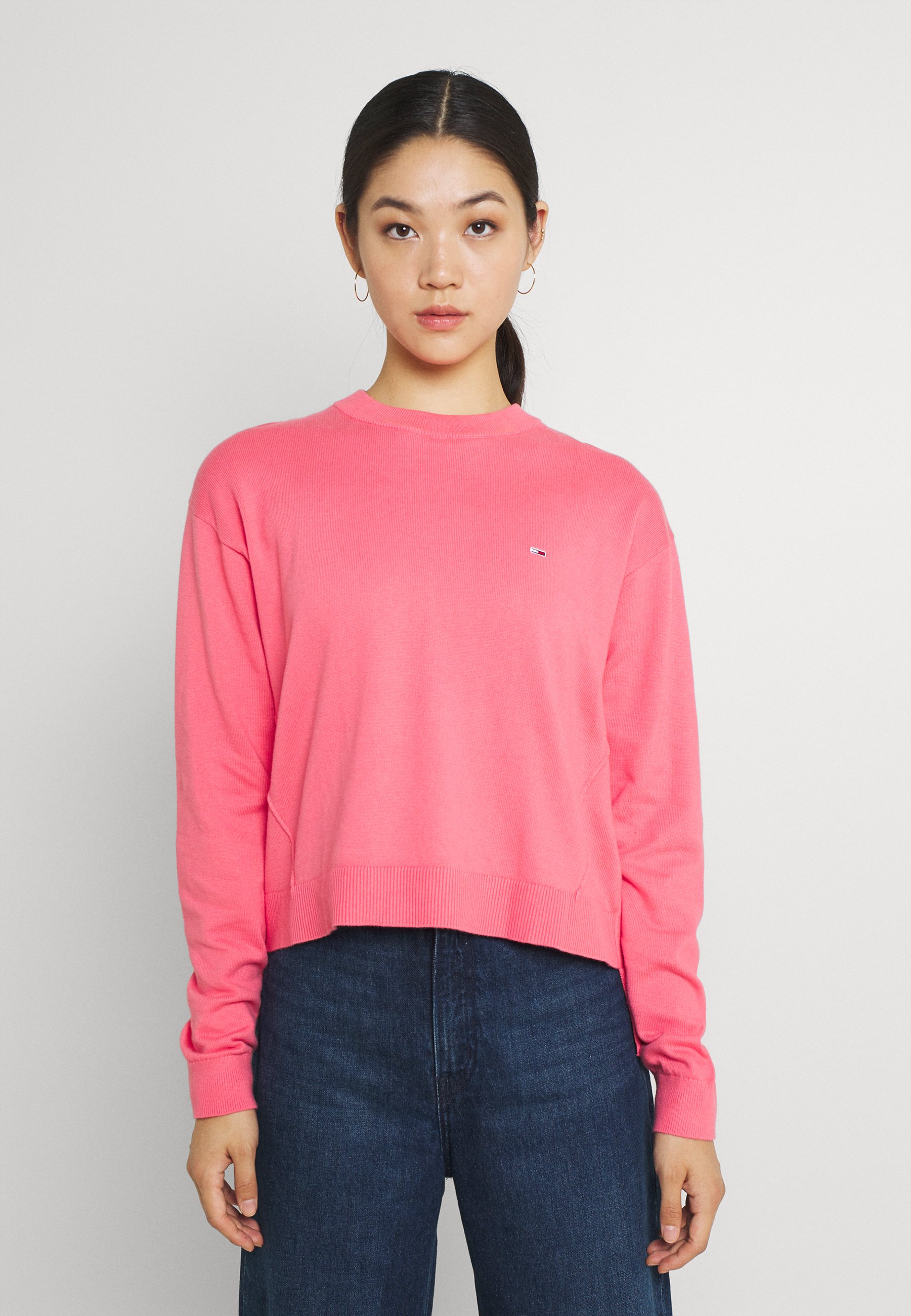 pink tommy jeans jumper