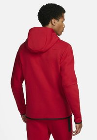 Nike Sportswear M NSW TCH FLC FZ WR - Camisola com fecho - gym red black