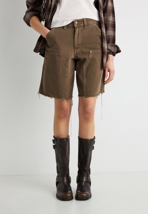 BAGGY DAD UTILITY - Short en jean - washed canteen