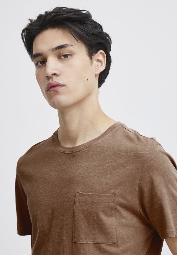 CFThor - Basic T-shirt - beaver fur2