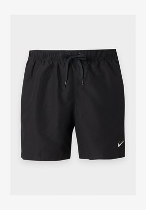 Bañador corto para hombre en negro con cintura elástica, cordón ajustable y pequeño logo blanco de Nike en la pierna izquierda.