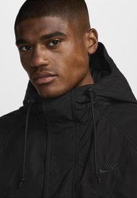 Nike Sportswear CLUB - Zimska jakna - black