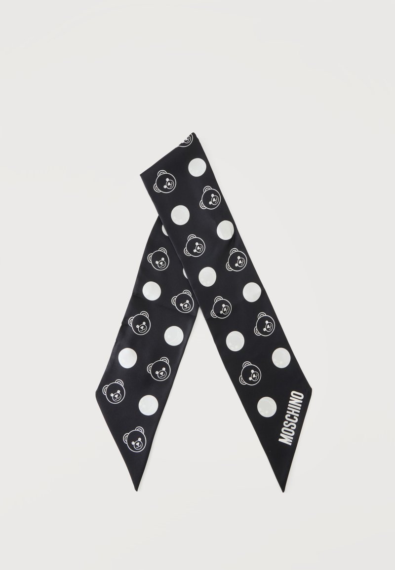 Écharpe noire à pois blancs et visages d'ours en peluche, une extrémité comporte le texte "MOSCHINO" en blanc.
