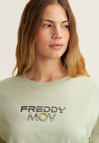 Freddy Camiseta estampada - desert sage