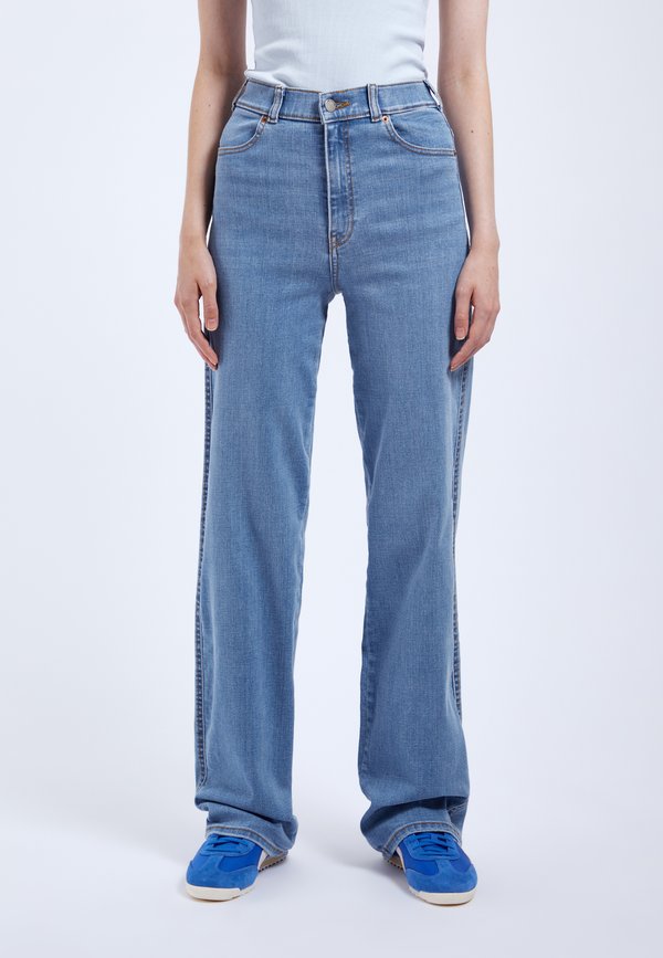 MOXY STRAIGHT - Jeans Straight Leg - vale light used