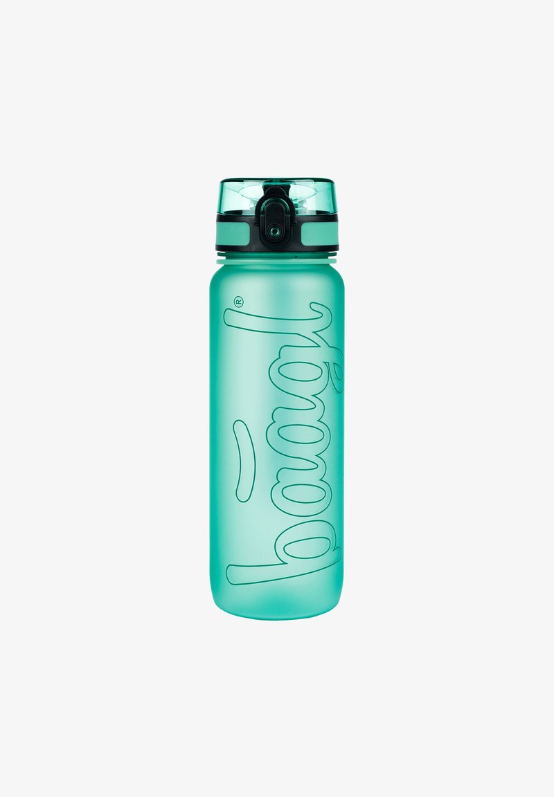 Bottiglia d'acqua trasparente in plastica teal con un coperchio a flip-top nero e un design del logo in rilievo, forma cilindrica e una consistenza liscia e opaca.