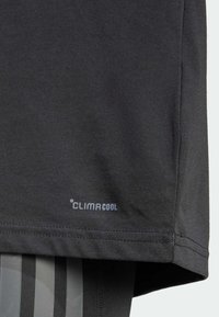 adidas Performance ONE REP AT A TIME  GRAPHIC - Sports T-shirts - black