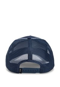 Gorra trucker de malla color marino con un panel frontal sólido en color marino, correa de plástico ajustable y costuras en contraste en la visera.