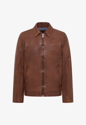 Braune Lederjacke mit Frontreißverschluss, zwei Seitentaschen und klassischem Kragen, auf weißem Hintergrund präsentiert.