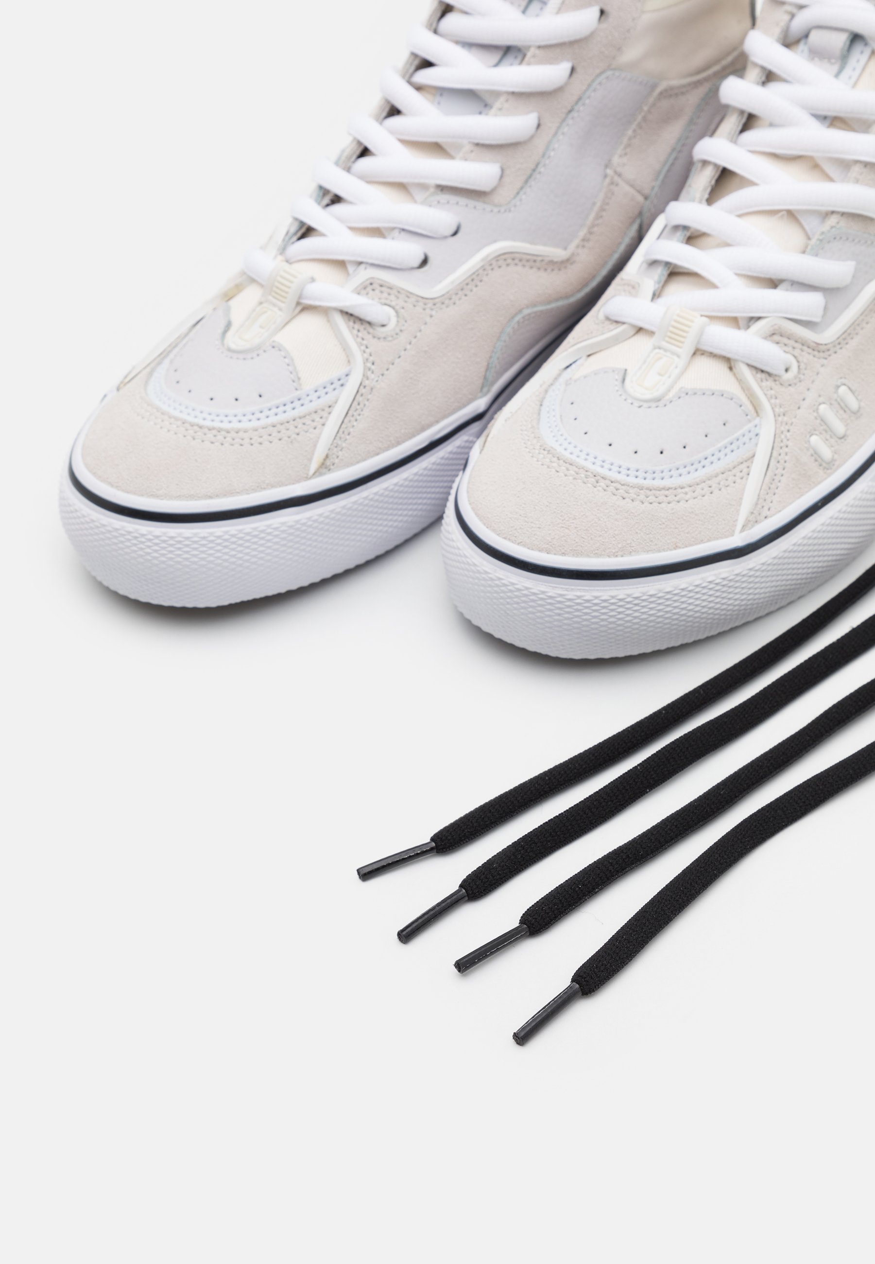 Globe GS BOOT Noir - Livraison Gratuite | JmksportShops ! - Chaussures Basket  montante Homme 79,96 €