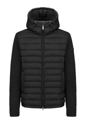 Črna pufasta jakna s podloženim telesom in pletenimi rokavi. Ima kapuco, sprednji zadrgo in elastične manšete. Gladka tekstura z mat finišom.