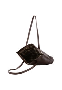 Bruine leren tas met een enkele schouderriem, voorzien van een ritssluiting aan de bovenkant en een interieur met een geruit patroon. Lichtjes ingezakt ontwerp.