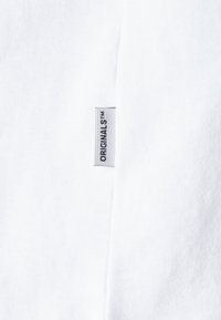 Jack & Jones JORHAWTHORNE BLANKS BIND CROPPED TEE - Tricou basic - bright white