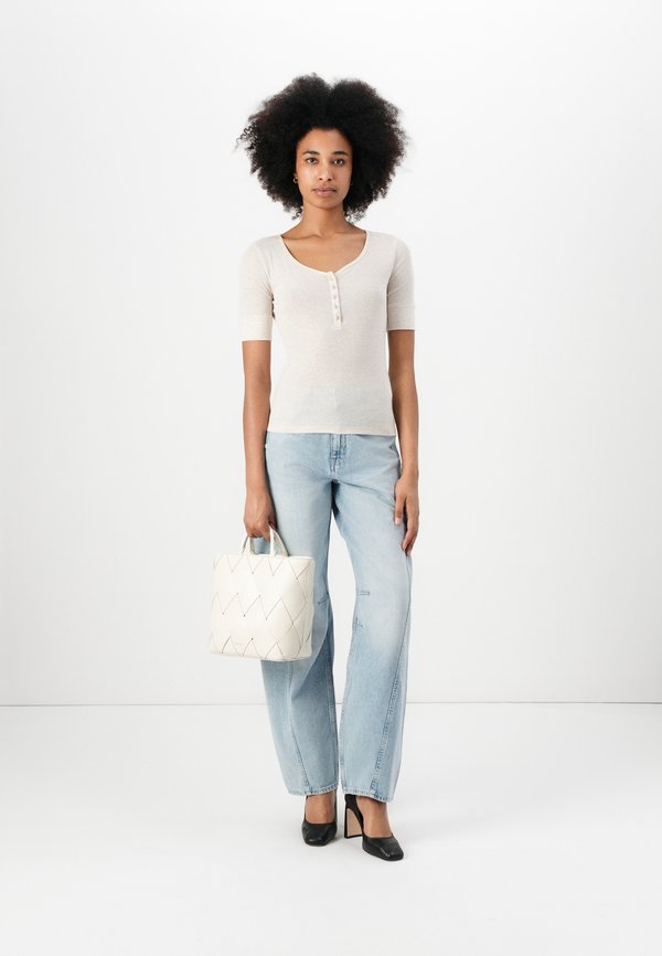 ESPEN - Print T-shirt2