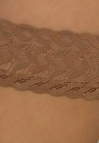 FALKE SHELINA 12 DENIER ULTRA-SHEER - Collant - sun