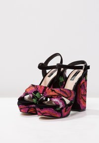 Miss Selfridge Sandály na vysokém podpatku - black