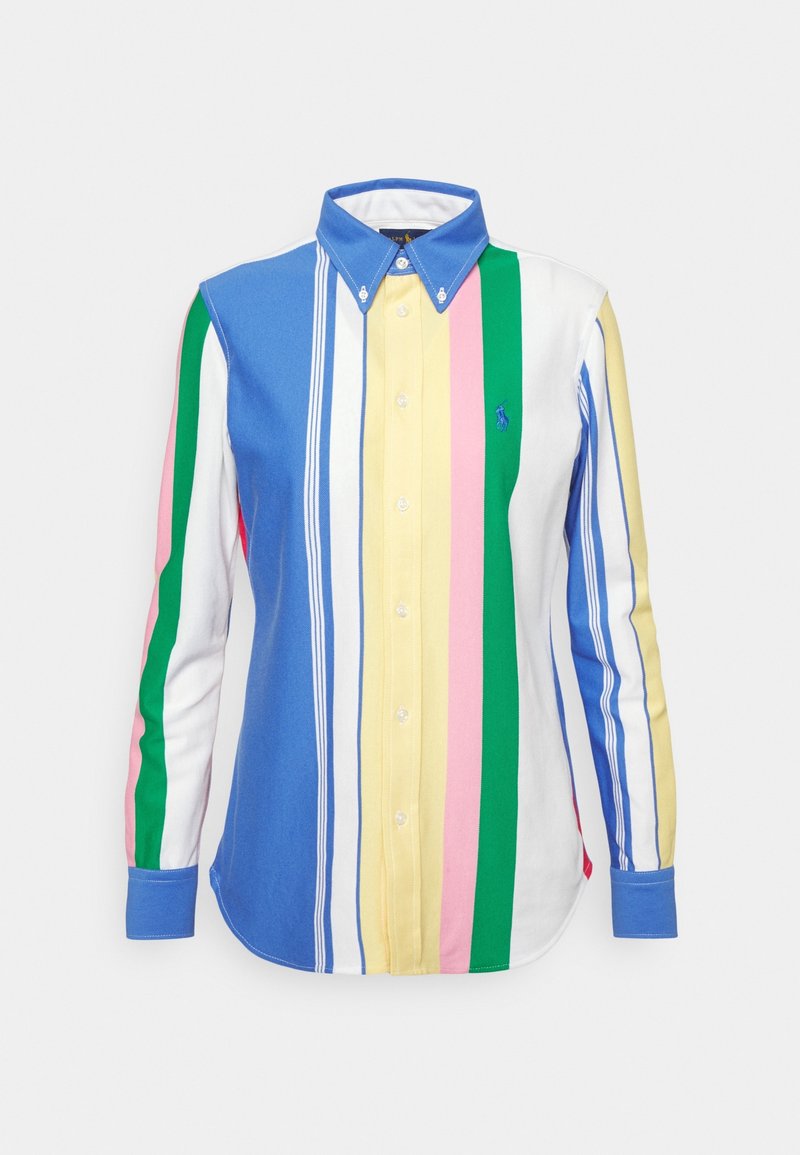 Chemise à manches longues boutonnée avec des rayures verticales bleu, blanc, jaune, rose et vert, avec un col bleu et un logo brodé sur la poitrine.