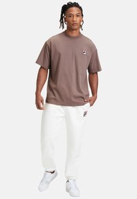 Fila BLANS TEE - T-shirts basic - deep taupe