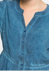 Sheego Blusenkleid - blue