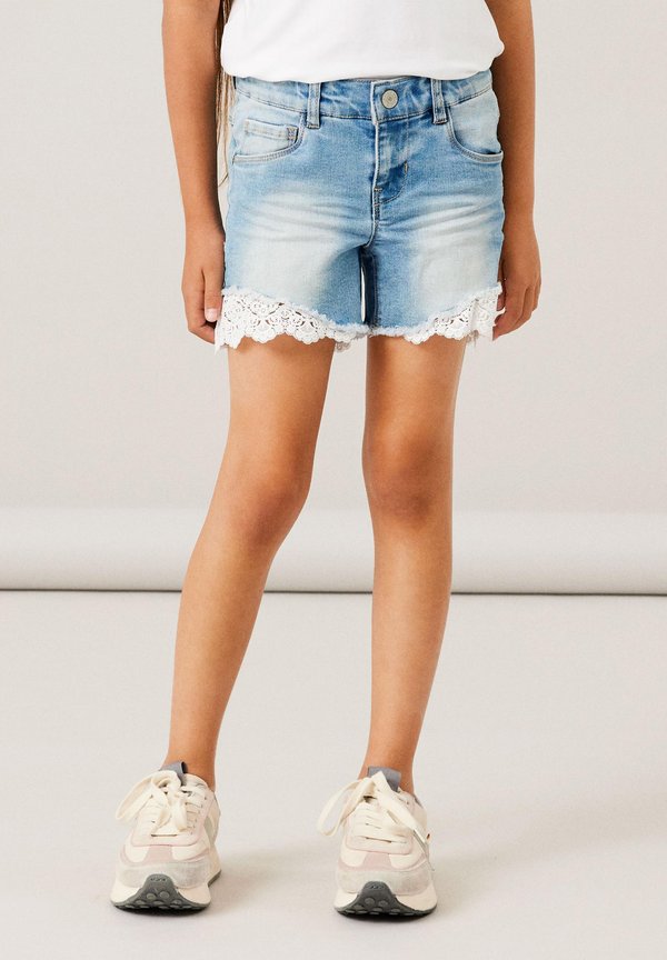 NKFSALLI SLIM HA NOOS - Jeans Shorts