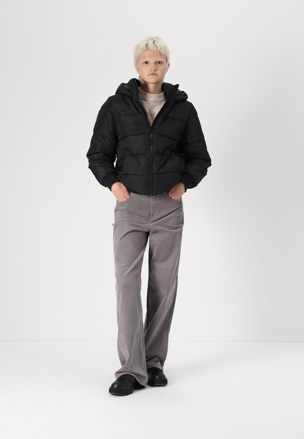 JDYVISKAS LIFE SHORT HOOD JACKET - Winter jacket2
