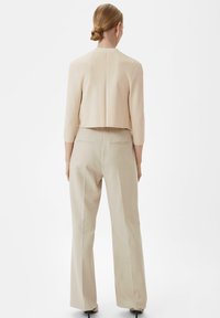 comma Blazer - beige