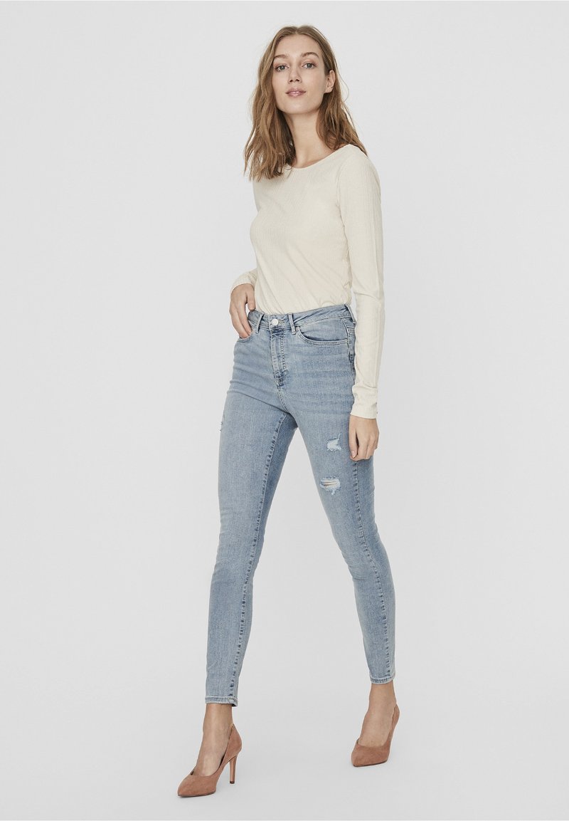 Blugi skinny fit