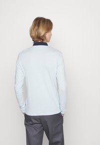 Pier One Polo - light blue