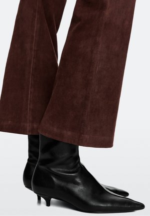 Massimo Dutti, Ankle boots - black