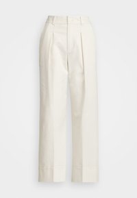 Unselected, mascarpone cream