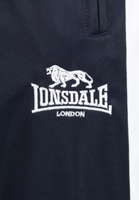 Lonsdale TRAINING NORMALE PASSFORM PEMBER SET - Tracksuit - dark navy