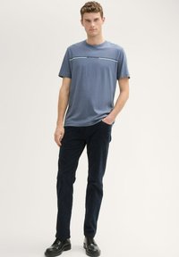 TOM TAILOR CREW NECK - T-shirt print - dove grey