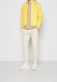 K-Way Impermeabile - yellow