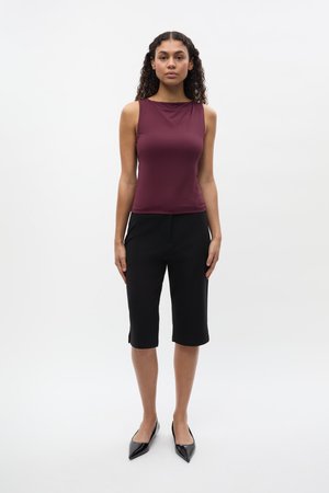 KAFIR CAPRI PANTS - Trousers - black