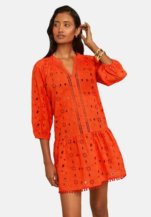 Love & Roses, REGULAR FIT - BRODERIE MINI KAFTAN  . - Denné šaty - bright orange