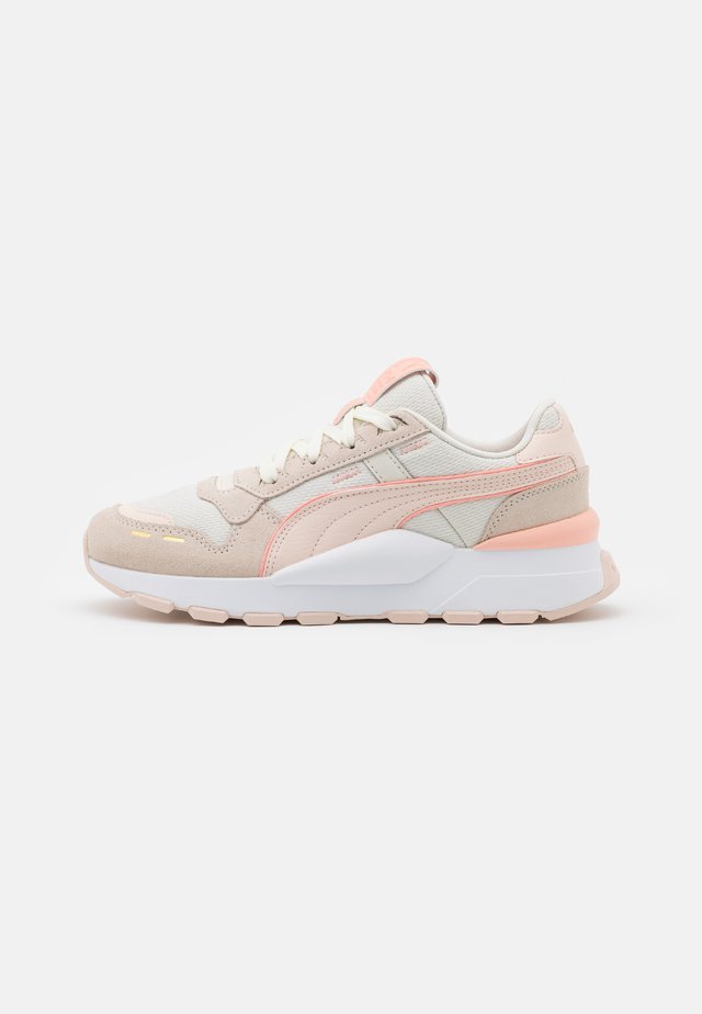 RS 2.0 FEMME  - Sneakers laag - marshmallow/eggnog/cloud pink