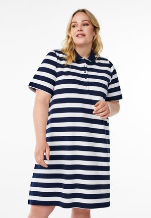 Abito polo a righe navy e bianche con maniche corte, chiusura a bottoni e colletto; realizzato in un tessuto morbido e comodo.