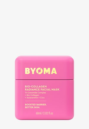 Helles pinkes quadratisches Behältnis mit gelber Beschriftung für BYOMA Bio-Collagen Radiance Gesichtsmaske, 60 ml, mit Hervorhebung der Inhaltsstoffe zur Unterstützung der Hautbarriere.