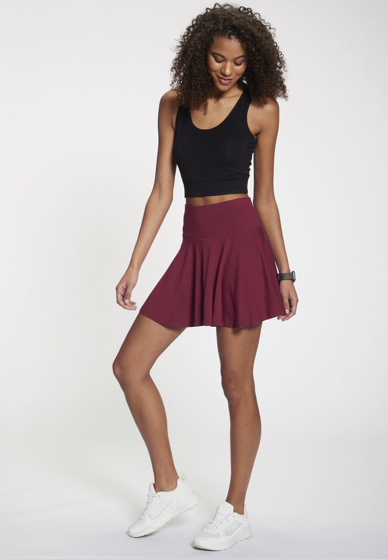 LASCANA Minirock - dunkelrot
