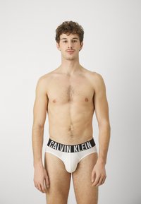 Calvin Klein Underwear HIP BRIEF 3 PACK INTENSE POWER COTTON - Fecskék - black/grey heather/white